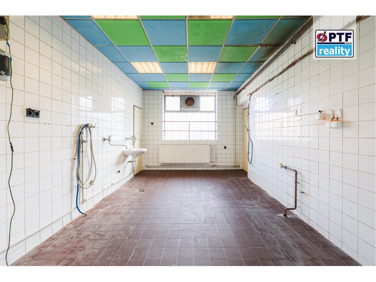 Pronájem zavedené restaurace v Plzni na Slovanech, ul. Slovanská — Plzeň (fotografie 9)