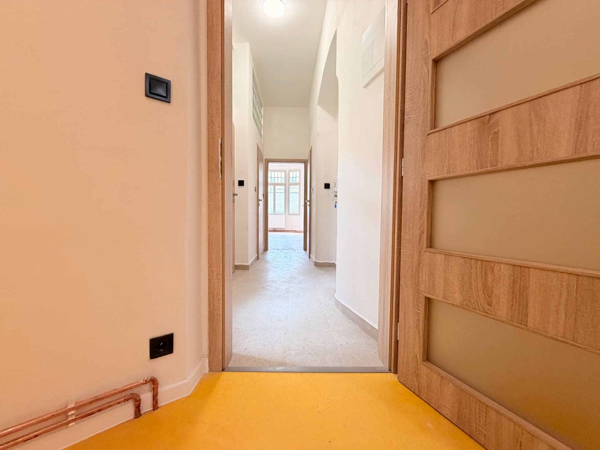 Pronájem útulného bytu 3+1 v centru města 74 m², Plzeň — Plzeň (fotografie 5)