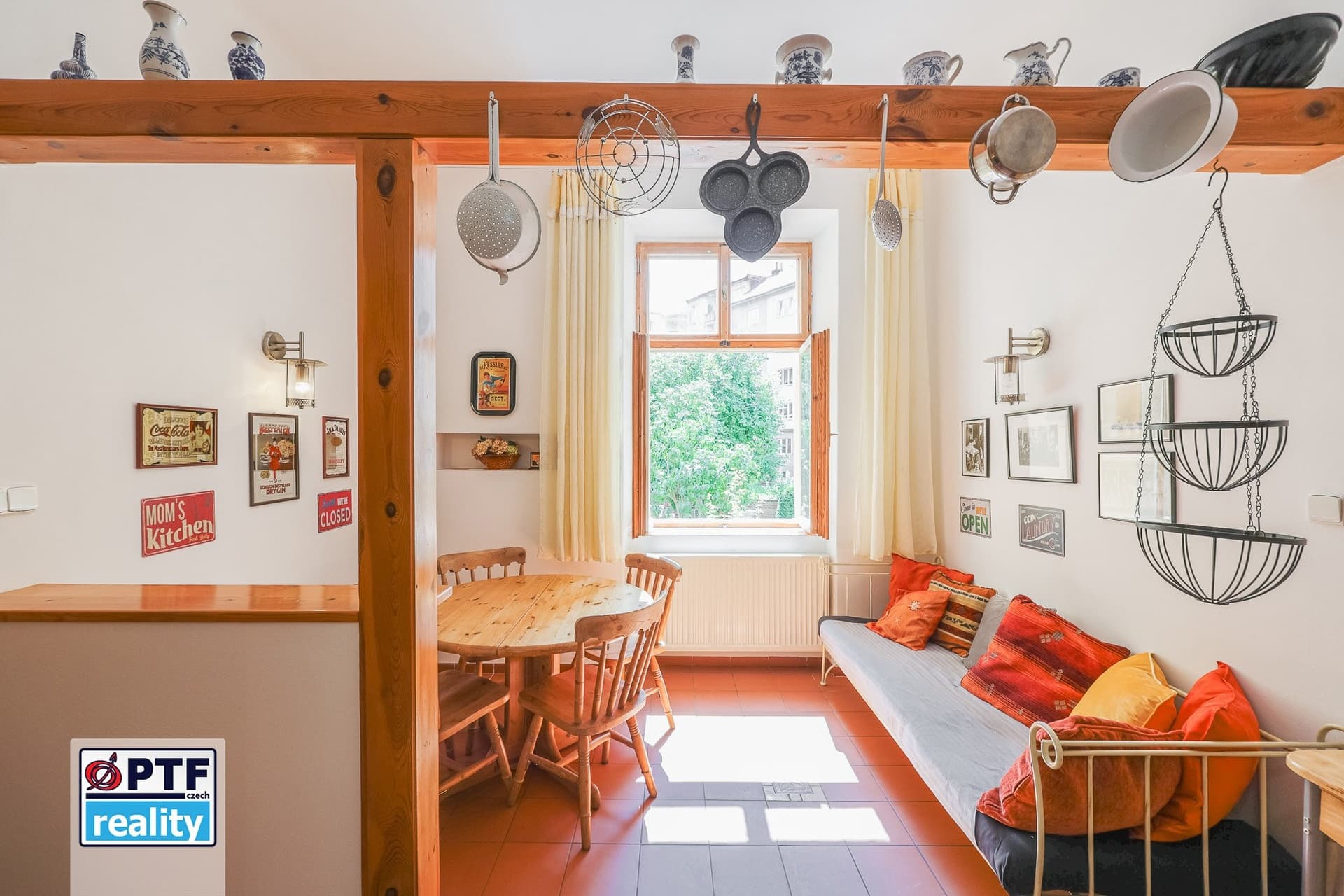 Podmanivý byt 3+kk (80 m²) se zimní zahradou v Borské ulici