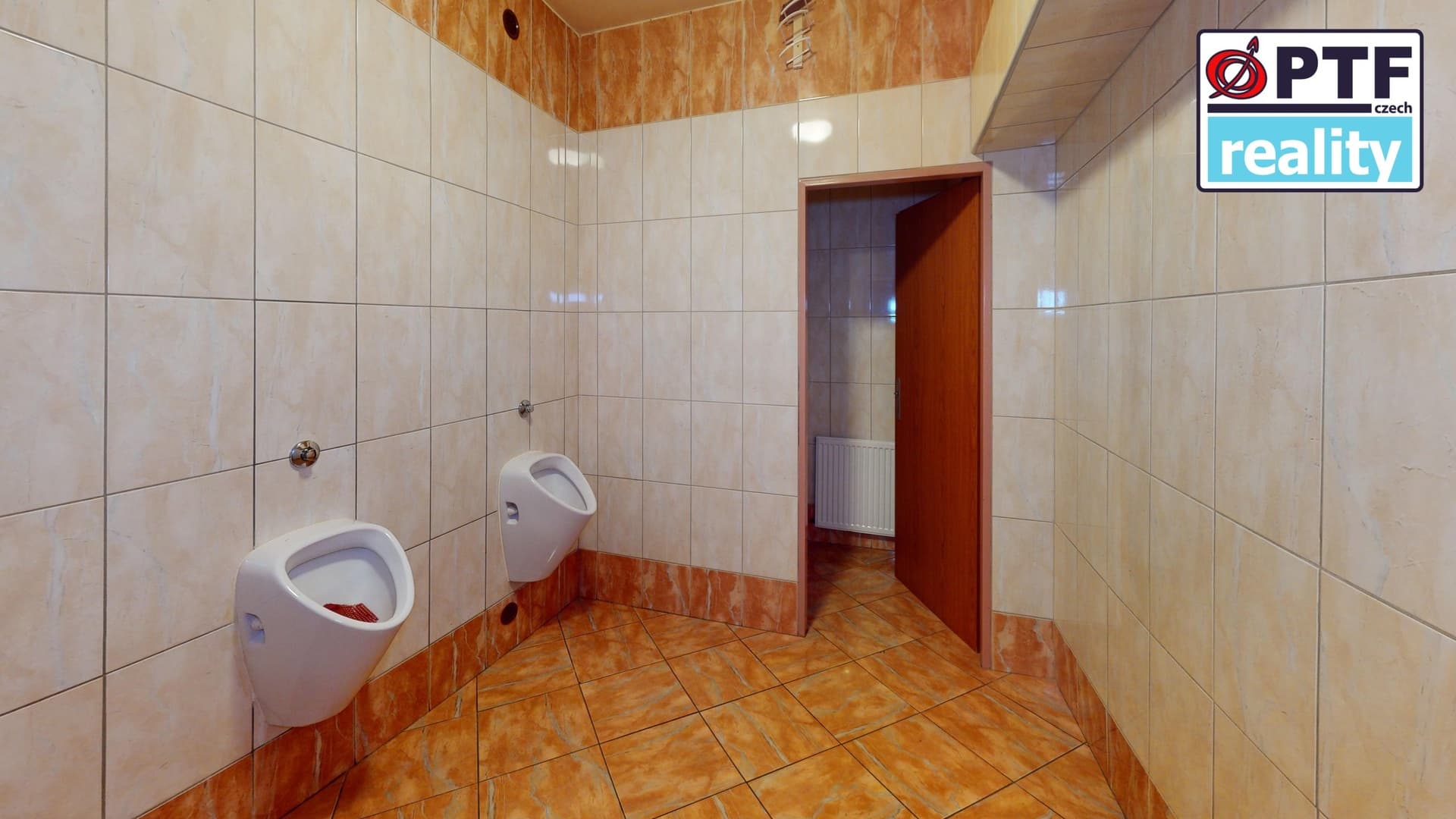 David Choc realitní agent ve vašich službách 26-Americka-Bathroom