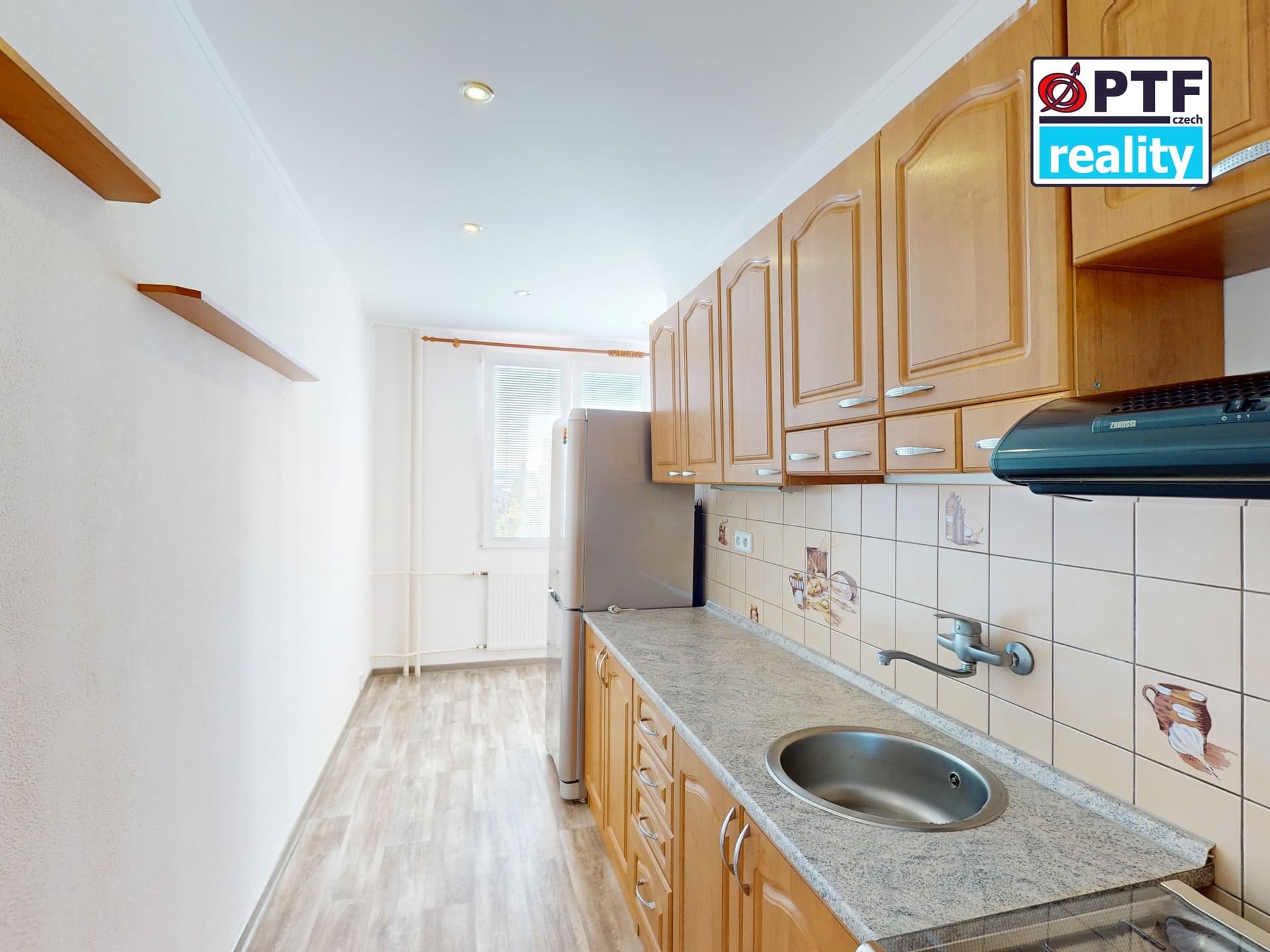 Pronájem bytu 2+1 71 m², Planá