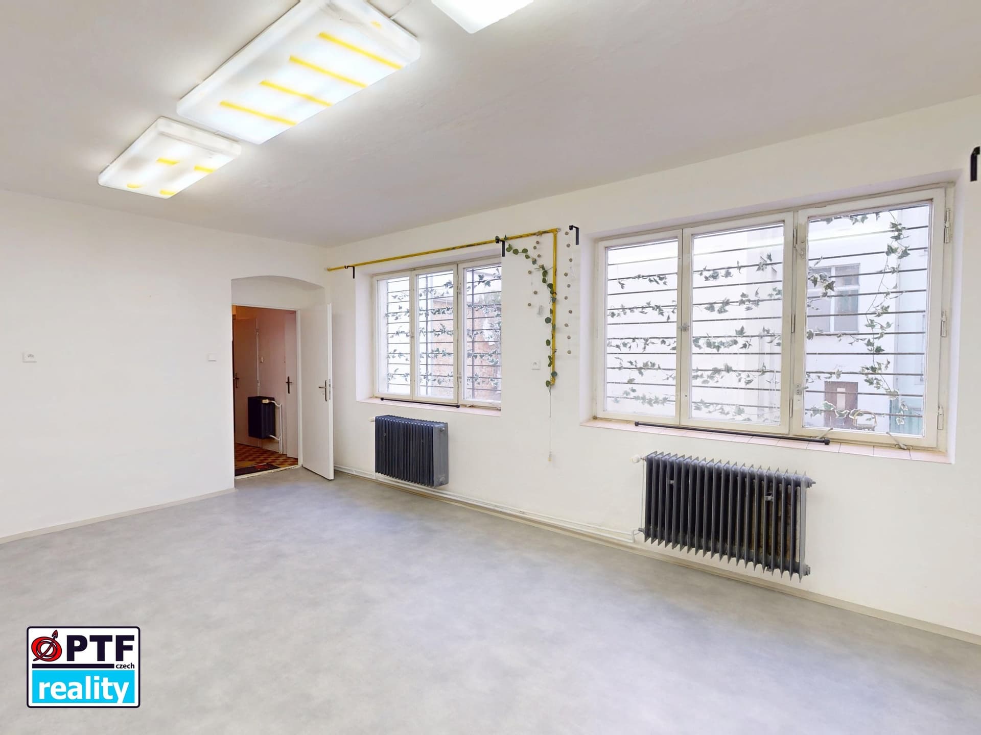 Pronájem obchodních prostor 95 m² - Plzeň — Plzeň (fotografie 7)