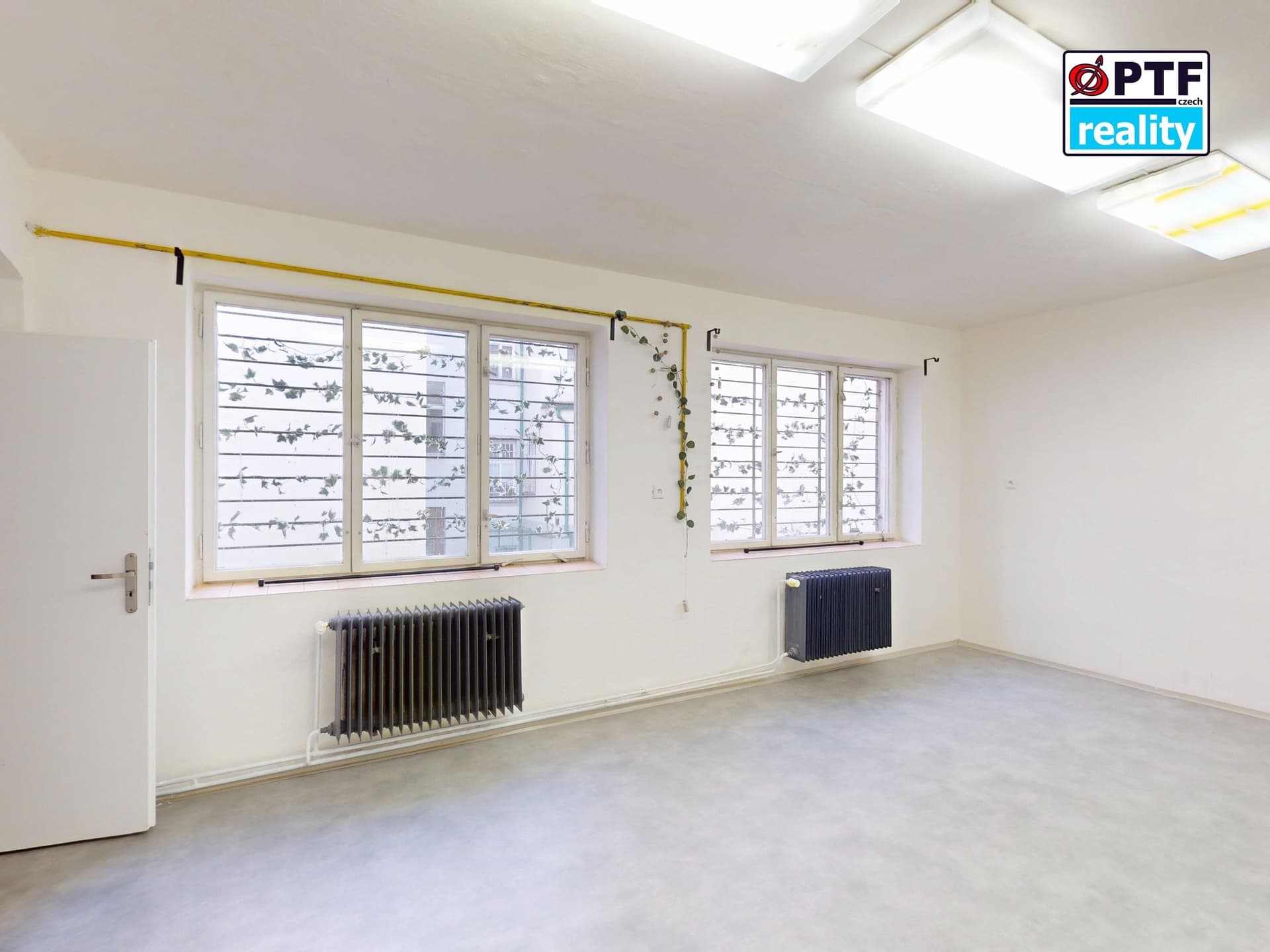 Pronájem obchodních prostor 95 m² - Plzeň — Plzeň (fotografie 6)