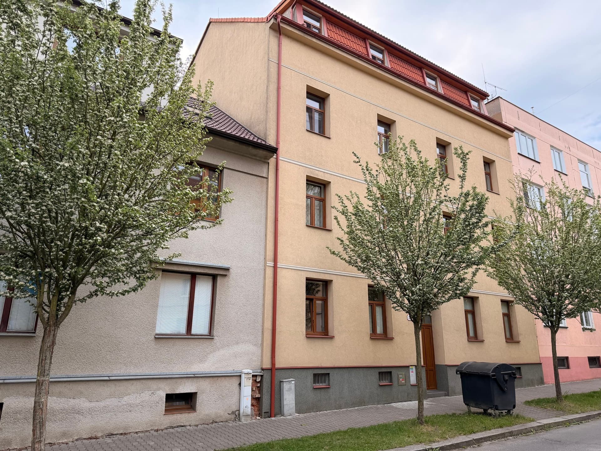 Pronájem bytu 3+kk 78 m², Plzeň - Lobzy — Plzeň (fotografie 12)