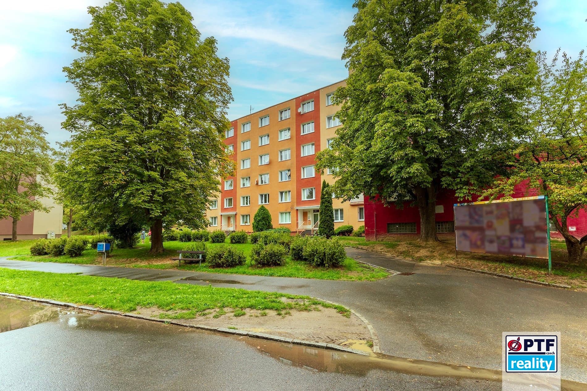 Prodej zrekonstruovaného bytu 3+1 s lodžií, Domažlice - Hořejší Předměstí — Domažlice (fotografie 15)
